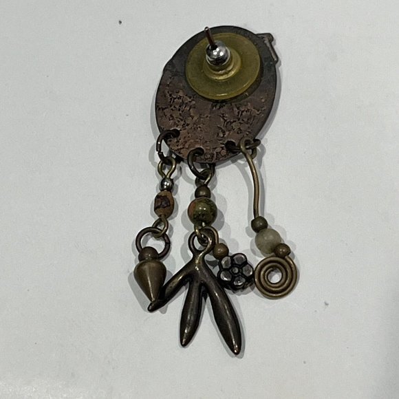 Vintage Metal Zebra Dangling Charm Earrings - Picture 10 of 12